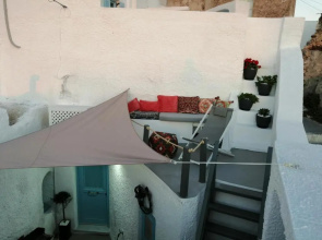 Santorinian Lava House