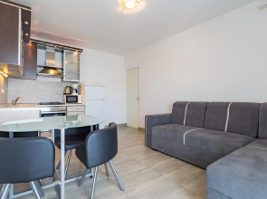 Petar - Great Location Close to the sea - A1 Donji
