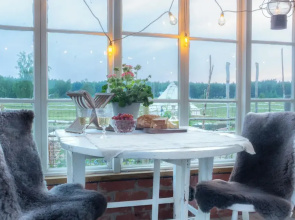 Mickels bondgårdsglamping