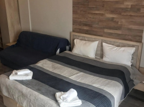 Studio Milmari ,Premier 18