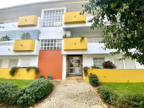 Vilamoura Fresh With Pool by Homing