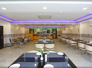 SS Palace Hotel, Gorakhpur