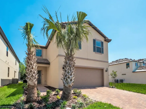 5bed 5Ba Villa Game Room Pool Spa