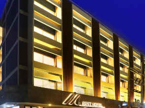 Mest Hotel (SHA Extra Plus)