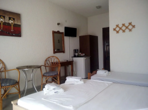 Pension Karvounoskala