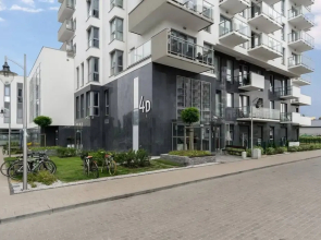 Deluxe Apartment Near the Sea