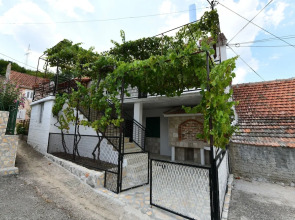 House Alka