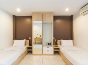 The Fifth Residence Hotel