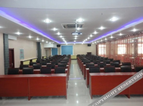 Junyi Hotel (Hohhot Art College Subway Station) (Currently Unavailable)