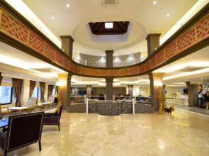 Azka Hotel