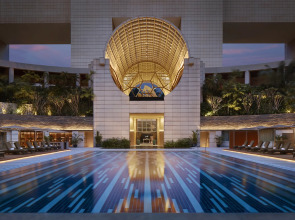 The Ritz-Carlton, Millenia Singapore