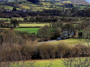 Glan yr Afon Un - Relax, Recuperate, Enjoy