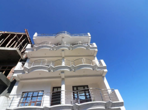 Hotel Rajdhani Palace By OYO Rooms
