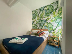 Fetta di Limone Apartment with AC and Patio