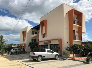 Suites Lomboy & Plaza