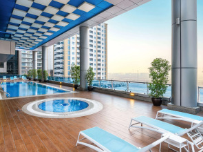 Отель Ramada by Wyndham Dubai Barsha Heights