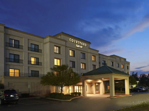 Courtyard by Marriott Buffalo Amherst/University