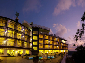 The Panoramic Getaway