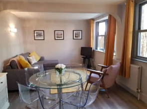 Gorgeous Cottage in Leafy North Oxford