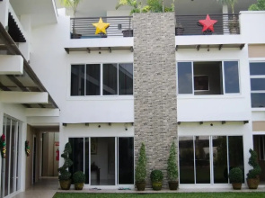 Alan Sr. Residences