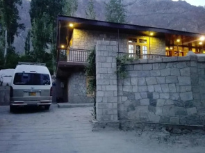 Baigs Paradise Guest House