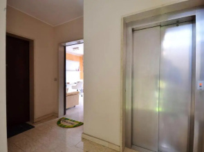 One bedroom appartement with furnished balcony and wifi at Vercelli