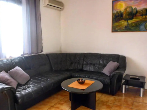Apartments Maduna