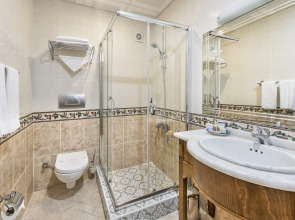 Seven Hills Hotel - Special Class