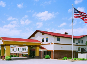 Americas Best Value Inn St. Louis South