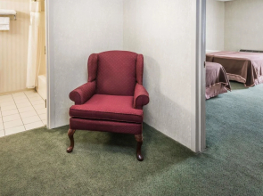 Howard Johnson Hotel by Wyndham Milford/New Haven
