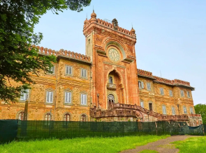 Palagio 12 in Chianti With Shared Pool