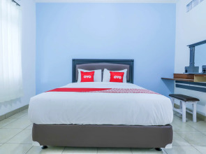 OYO 1755 De'balcon Accomodation Near Ngurah Rai Airport