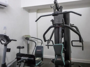 Aristocrat Apartments