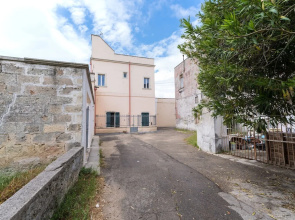 Casina Farnarari