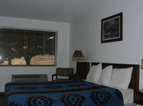 Marble Canyon Lodge