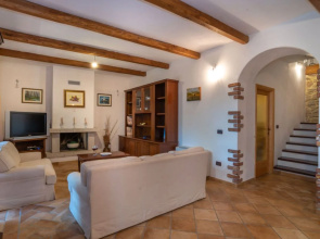 House Marie Badesi