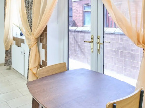 Host Stay Urban Nest