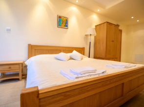 Parklands Hotel