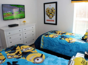 Gated Golf Course Private Pool Spa & Games Room