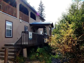 Pioneer Creek Hacienda