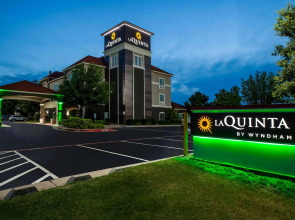 La Quinta Inn & Suites by Wyndham Lubbock North