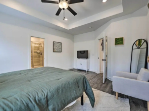 Newly Built Bella Vista Home Near Lakes