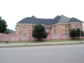 mmmHouse Abuja