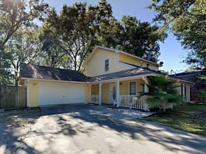 The Yellow House by Southern Vacation Rentals