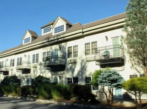 Split Rock Resort - 3 Nights, Lake Harmony, USA