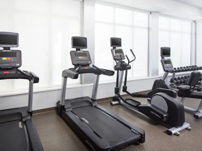 Star Suites By Riverside Theatre