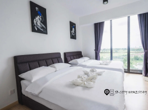 Cube 8 Teen (5 Pax) L10  @ UHA Home