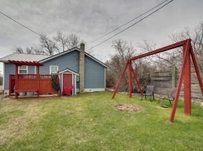 Inviting Missouri River Vacation Rental: 2 Mi Away