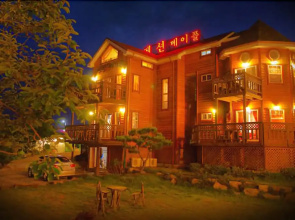 Buan Maple Pension