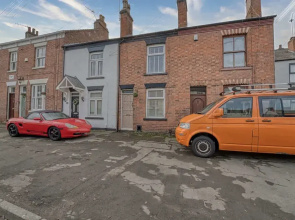 Host Stay Loughborough Road House
